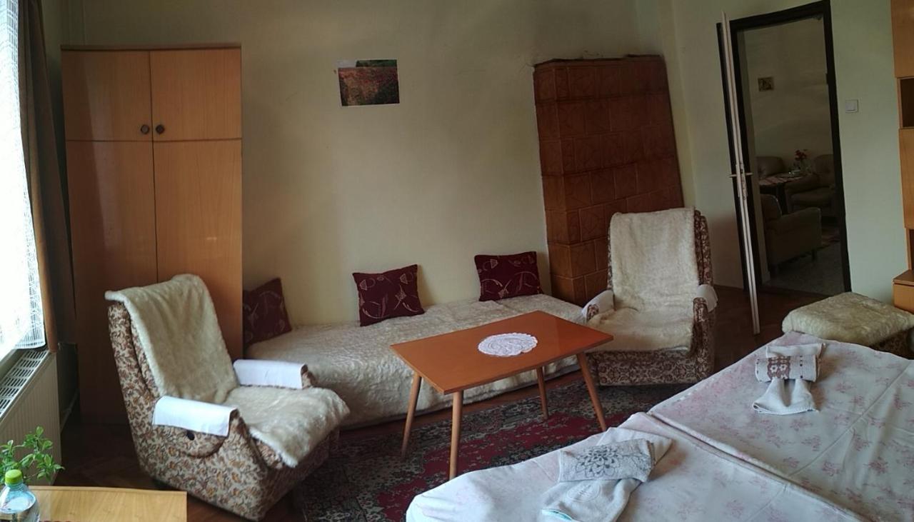 Nyarfa Lägenhet Keszthely Exteriör bild